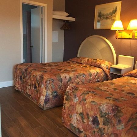 Royal Court Motel Wildwood Luaran gambar