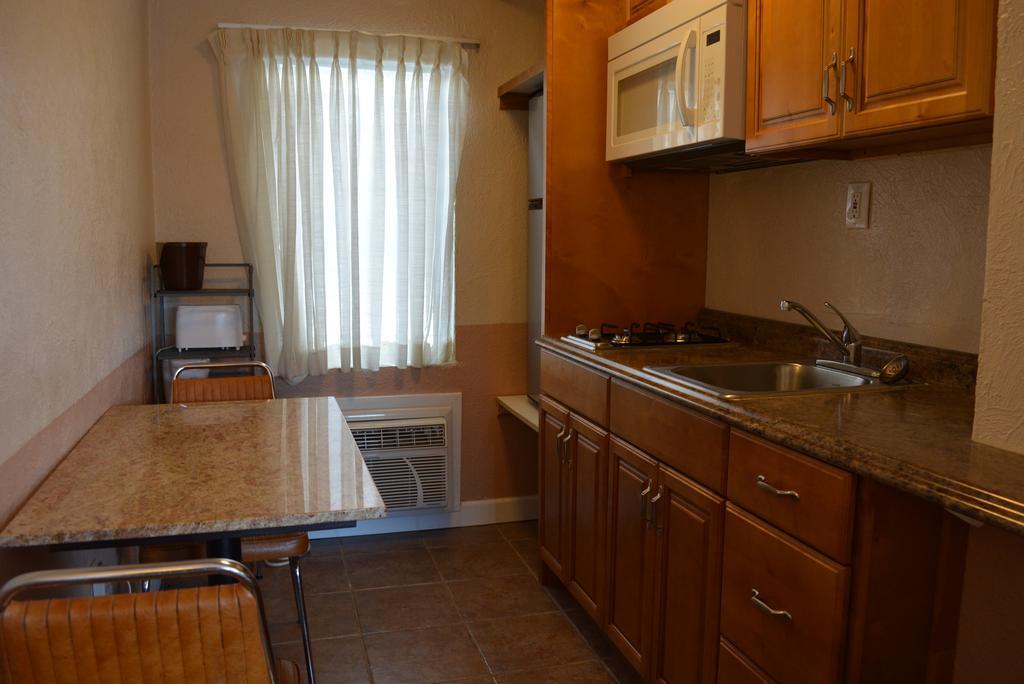Royal Court Motel Wildwood Luaran gambar