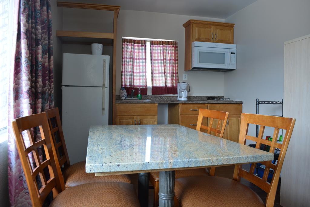 Royal Court Motel Wildwood Luaran gambar