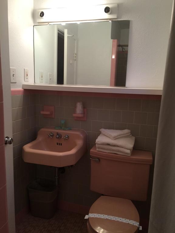 Royal Court Motel Wildwood Luaran gambar